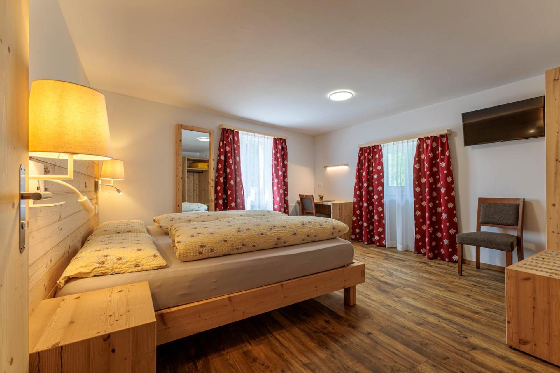 Le Prese Albergo Lardi מראה חיצוני תמונה